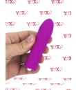 Jibbies - Mini Vibrator se stimulujícím silikonovým pláštěm 10 x 2,4 cm.