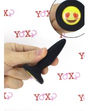 Anální kolík z čistého černého silikonu s ILY Emoji 8,5 x 2 cm.