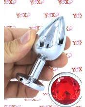 Ruby M - Anální kolík se stříbrného hliníku červeným drahokamem 8,2 x 3,4 cm.