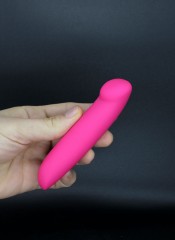 Vibrátor Mini pro bod-G růžový 12,7 x 2,6 cm.