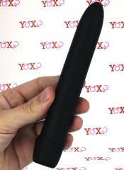 Raand - Klasický černý FLUÏD vibrator 18 x 2,5 cm. 